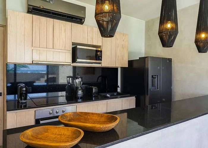 Beachfront 1br With Private Pool In Bahia Soliman Apartment